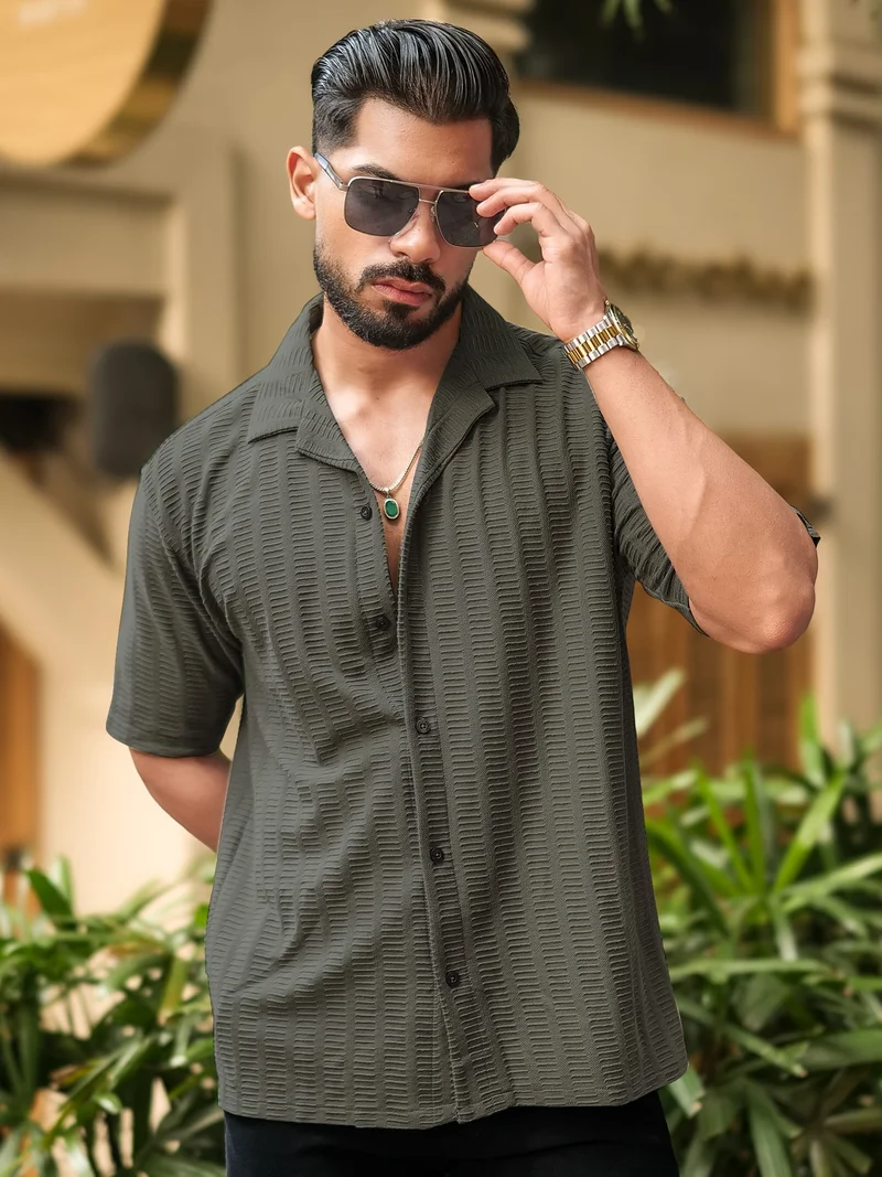 مانياك Maniac Mens Solid Textured Collared Neck Half Sleeve Dark Grey Cotton Shirt